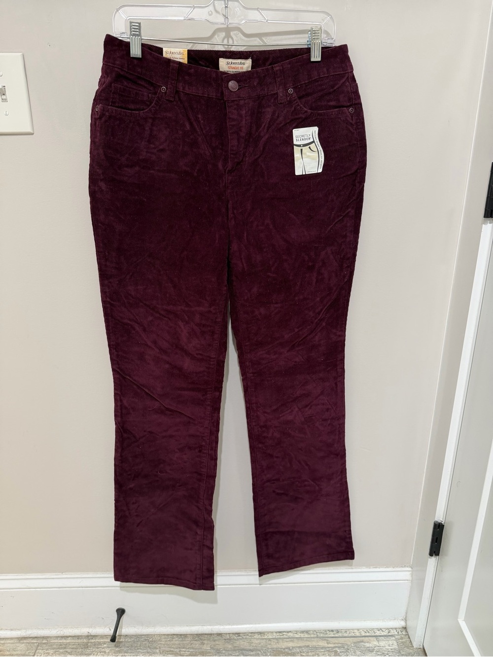 NWT St Johns Bay Secretly Slender Corduroy  Womens 10 Burgundy Boot Cut Stretch